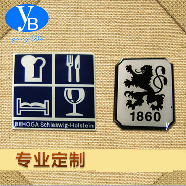 生产销售 印刷滴胶徽章 马口铁徽章 卡通滴胶徽章